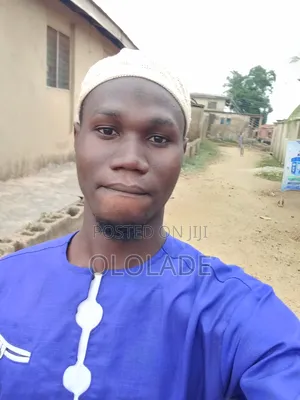 Mr Dahunsi Ololade Oluwaseyi