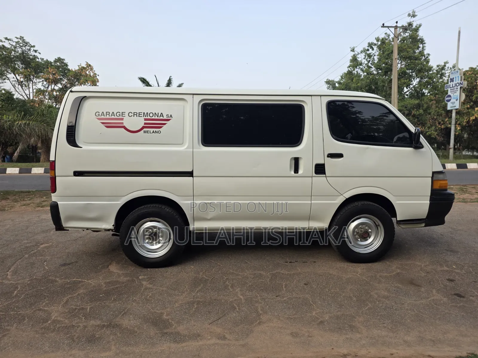 Toyota HiAce 1995 White