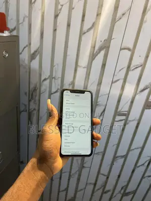 Apple iPhone XR 64 GB Black