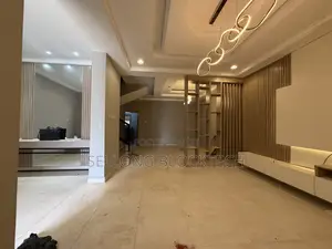 4bdrm Townhouse/Terrace in Guzape District for sale