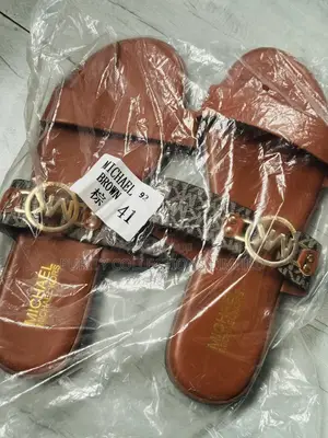 Women Size 41 Flat