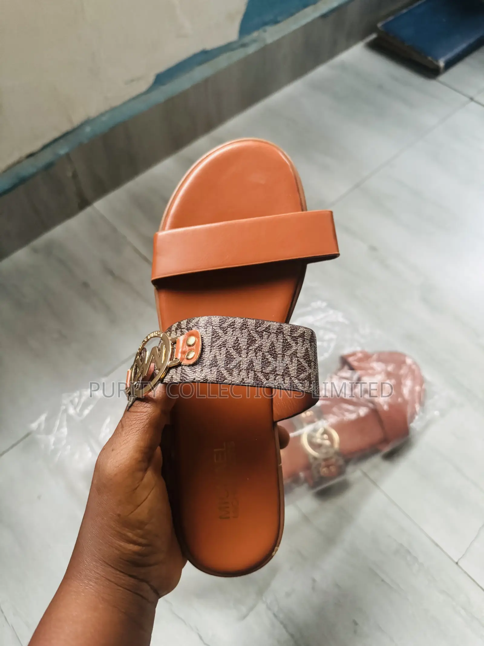 Women Size 41 Flat