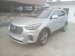 Hyundai Santa Fe 2017 Silver