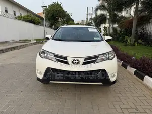 Toyota RAV4 Limited 4dr SUV AWD (2.5L 4cyl 6A) 2015 White