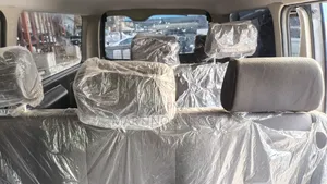 Toyota HiAce 2013 Silver