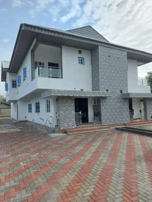 Furnished 8bdrm Duplex in Residential Area for sale