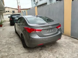 Hyundai Elantra 2013 Gray