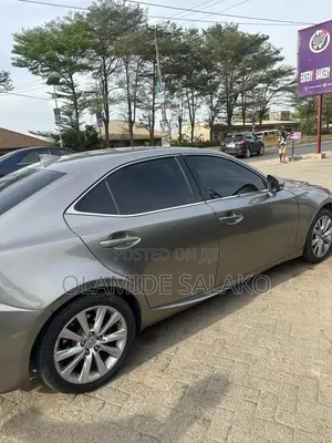 Lexus IS 2015 Silver