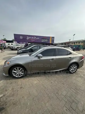 Lexus IS 2015 Silver