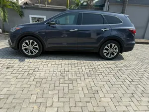 Hyundai Santa Fe 2017 Gray