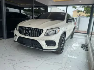 Mercedes-Benz GLE-Class 2016 White