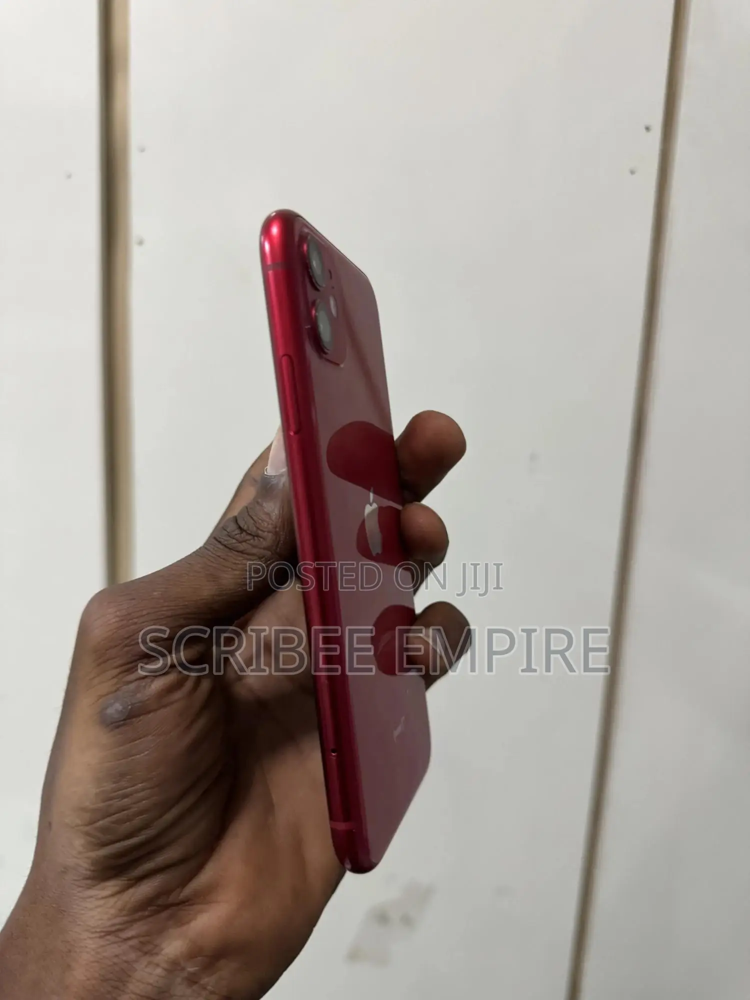 Apple iPhone 11 64 GB Red