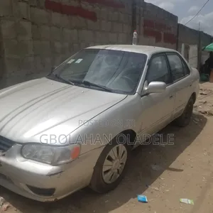 Toyota Camry LE 4dr Sedan (2.2L 4cyl 4A) 2001