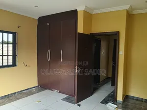 6bdrm Duplex in Ikeja, Allen Avenue for rent