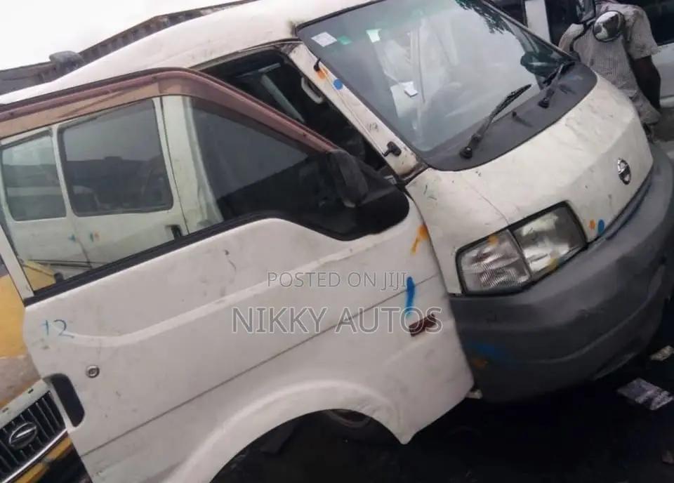Nissan Vanette 2010 White