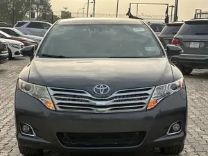 Toyota Venza LE 2014 Gray