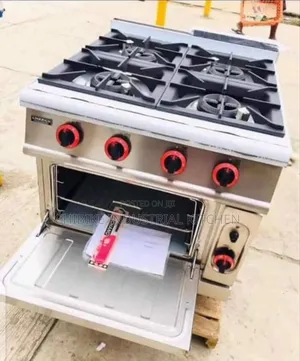 High Quality Industrial Gas Cooker Four Burner With Oven