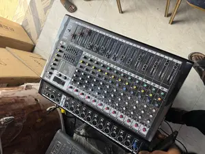PMX -16 16 Channel Yamaha Powered Mixer