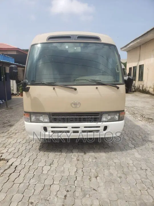 Toyota Coaster 2010 White