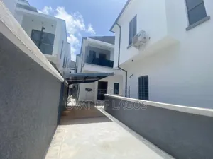 4bdrm Duplex in Harris Drive, VGC / Ajah for rent