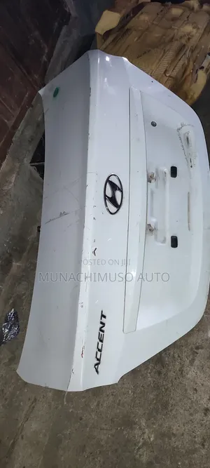 Boot Hyundai Accent 2013 Model
