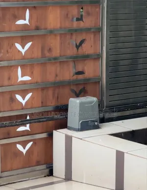 Rechargeable Automatic Gate Opener Machine