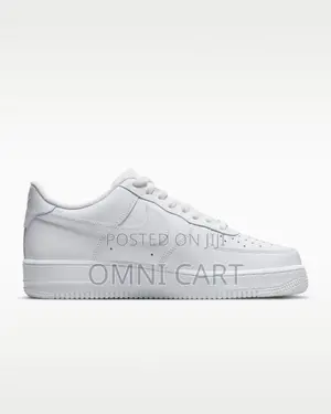 Nike Air Force 1 '07 Triple White Unisex Sneakers