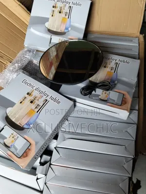 360° Rotating Display Mirror Table
Size 20cm