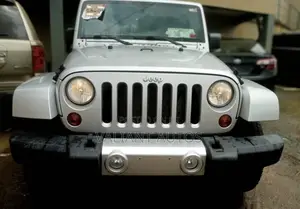 Jeep Wrangler 2011 Silver
