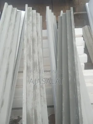 Polystyrene Parapet and Board