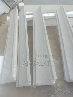 Polystyrene Parapet and Board