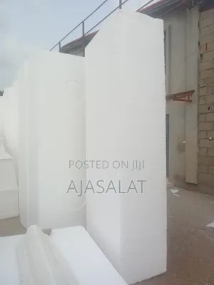 Polystyrene Parapet and Board