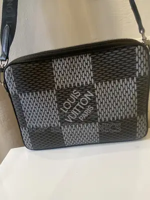 High Quality Lv Shoulder Bag