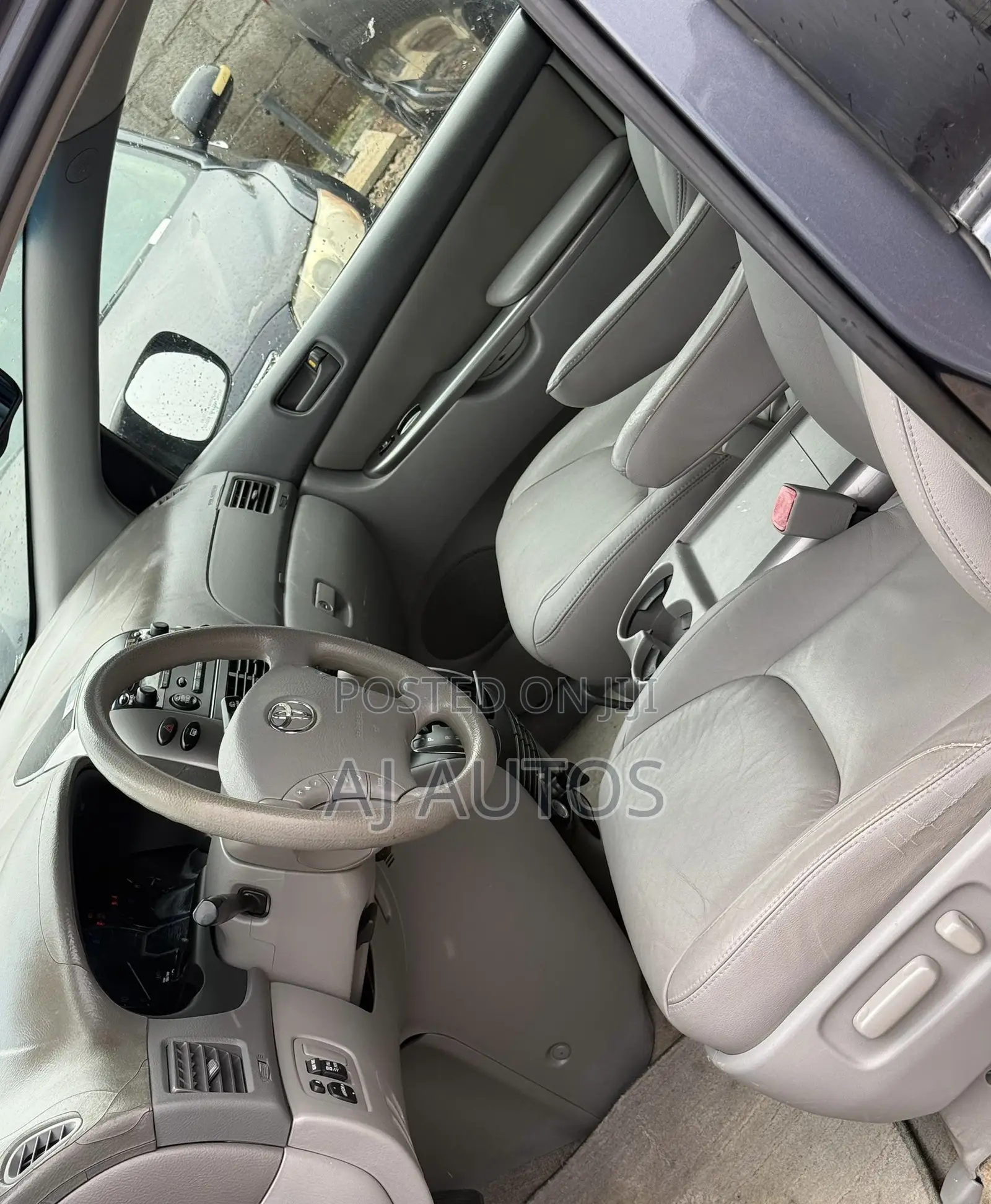 Toyota Sienna 2009 Blue