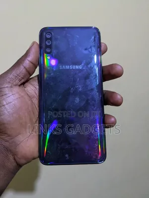 Samsung Galaxy A70 128 GB Blue