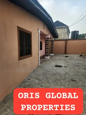 10bdrm Apartment in Oluwo Nla, Basorun for sale