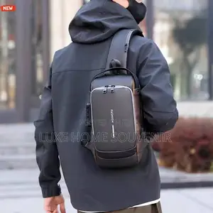 Men Cross Bag With Zip