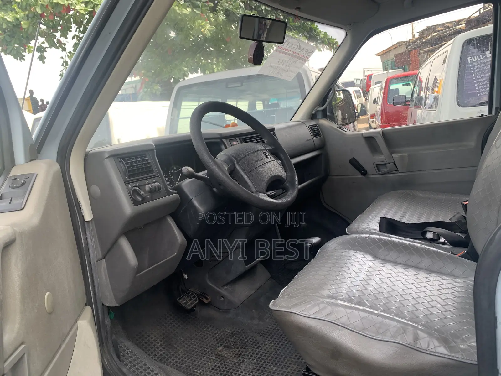 Volkswagen Transporter 2004 Blue
