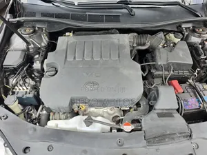 Toyota Camry XLE V6 4dr Sedan (3.6L 6cyl 6A) 2016 Gray