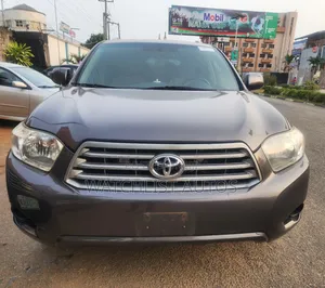 Toyota Highlander Sport 2008 Gray