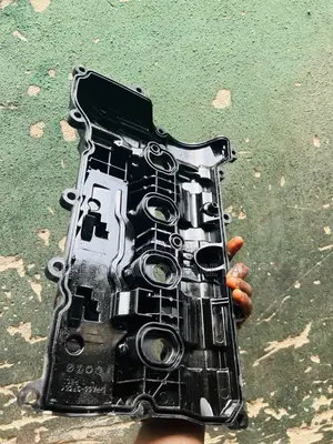 Engine Valve Cover for Mazda Cx-5 Cx-9 Py Pe P3