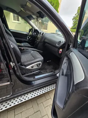 Mercedes-Benz M Class 2011 Black