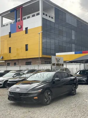 Hyundai Elantra 2024 Black