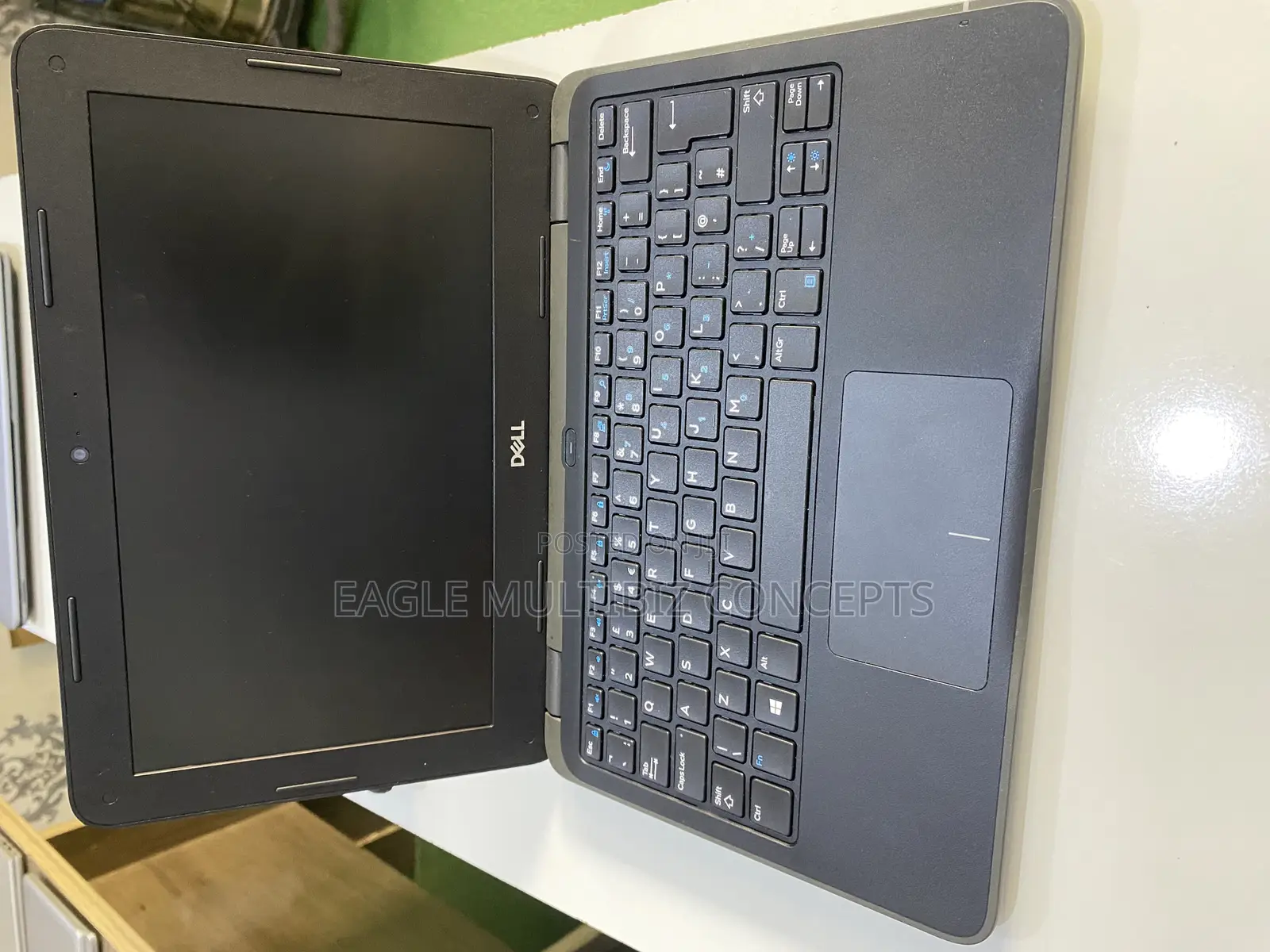 Laptop Dell Latitude 3310 6GB Intel Celeron SSD 60GB