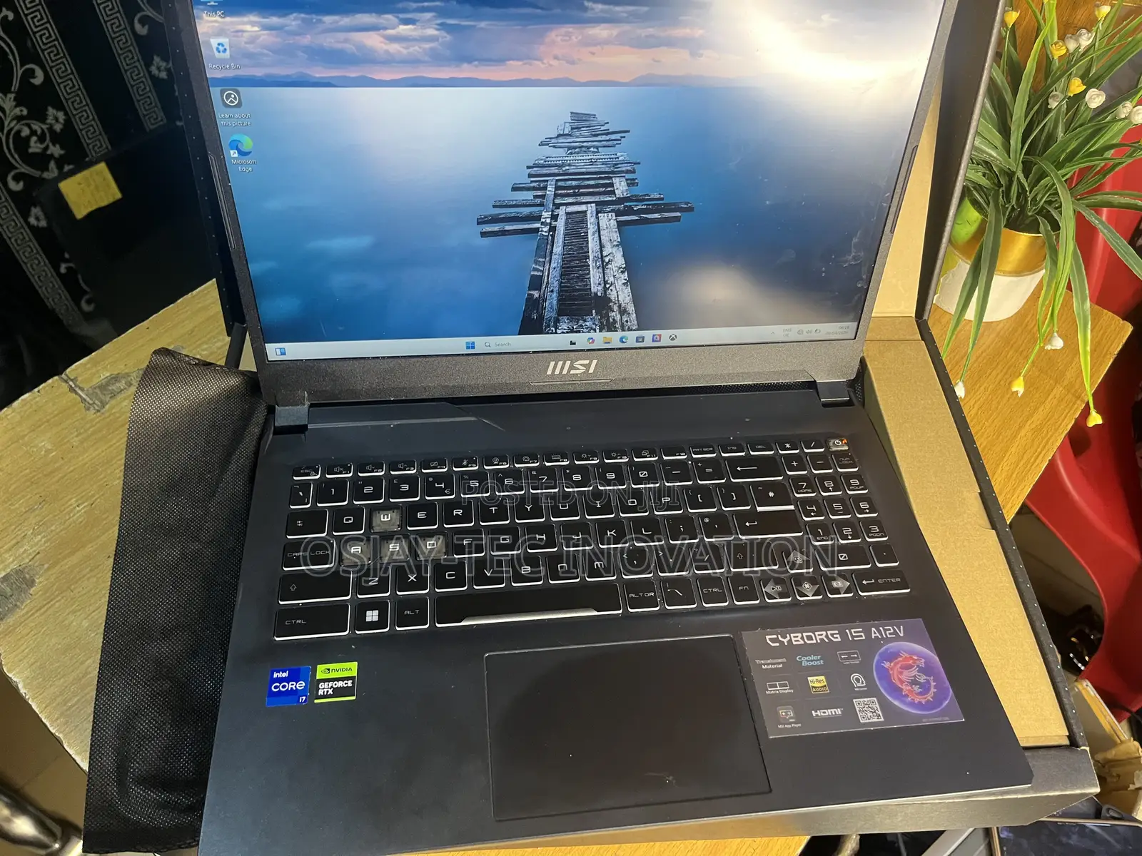 Laptop MSI Cyborg 15 16GB Intel Core i7 SSD 512GB