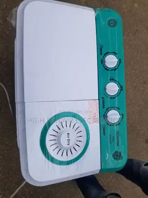 Hisense Twin Tub 7.5kg Washing Machine