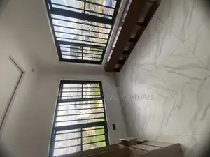 Mini Flat in Victory Estate, Ago Palace for rent