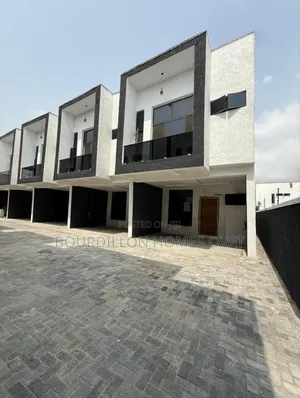 4bdrm Duplex in Ikota Lekki Lagos for rent