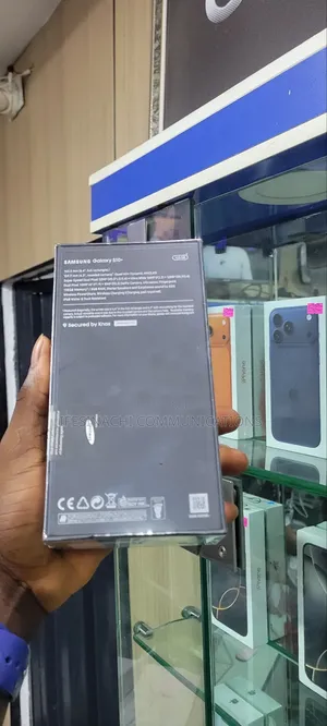 New Samsung Galaxy S10 Plus 128 GB Blue
