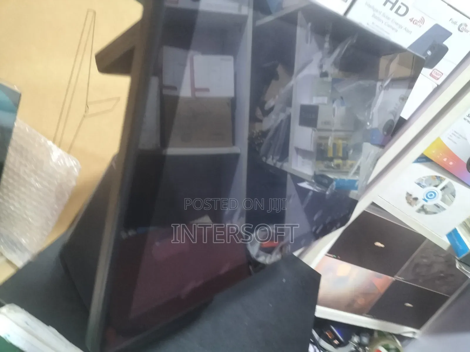 Cecon Pos System 15.6-Inch Touchscreen and a VFD (Vacuum Display)